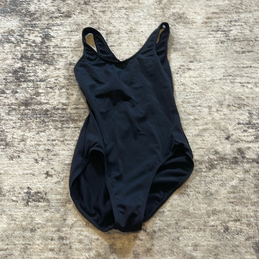 Black leotard for dance